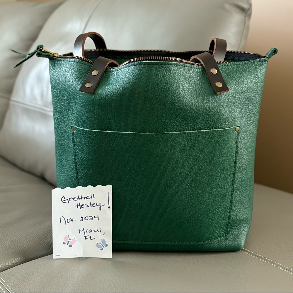 PLG Medium Zip Tote Bacalar